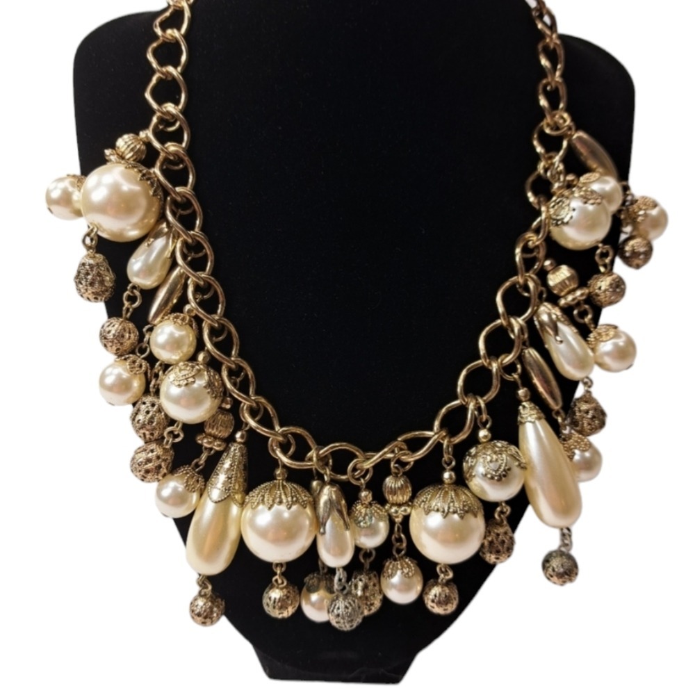 Women's Gold Tone Necklace With Faux Pearls Collar Antique & Filigree Be…